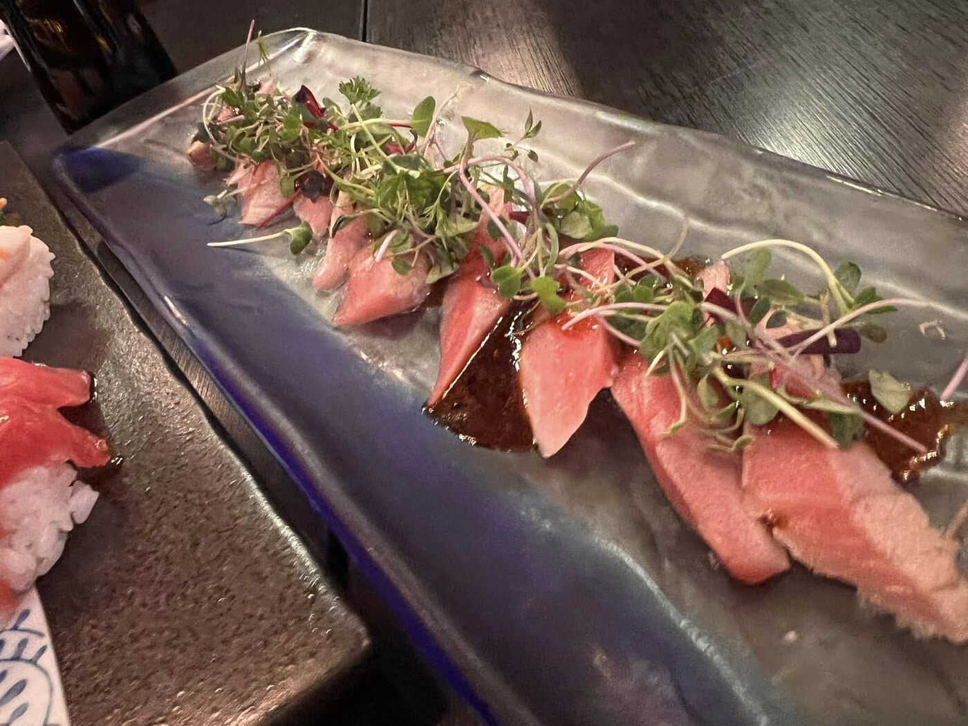 Seared tuna tataki plated at Sushi Wabi